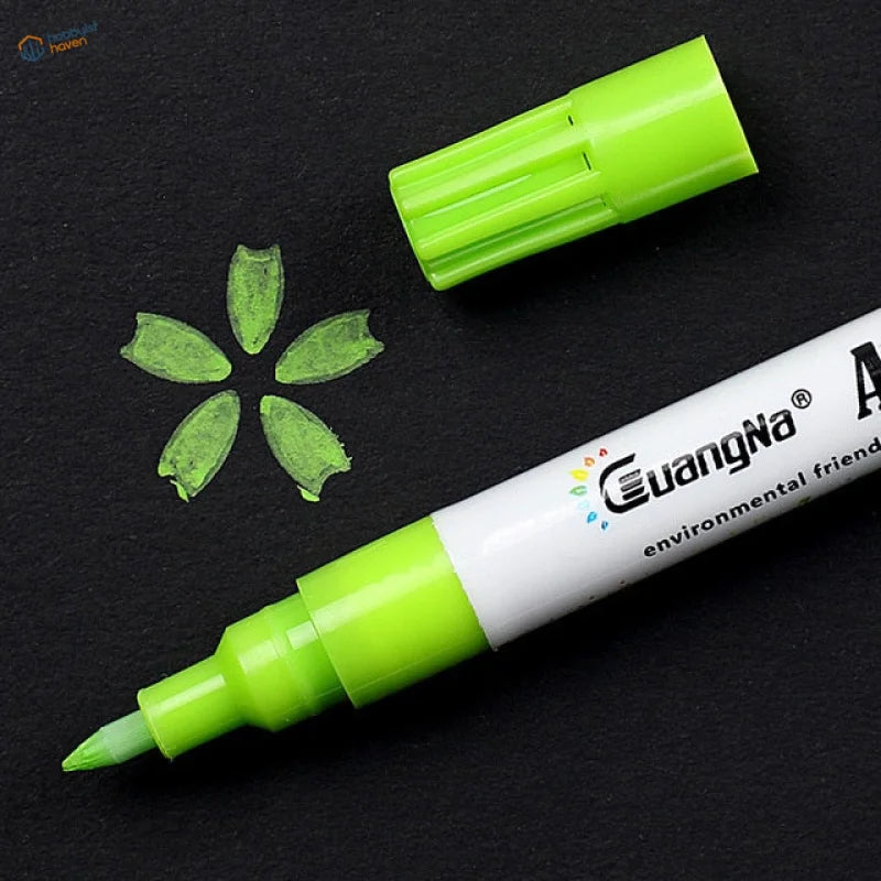 Bright lime green Cuangna 0.7mm acrylic paint marker pen
