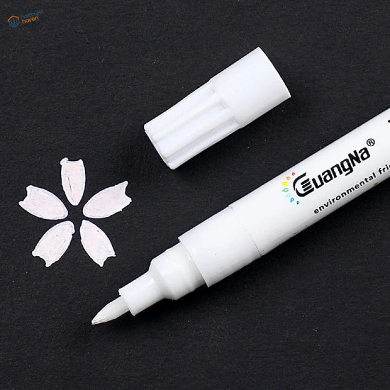 White guangna 0.7mm acrylic paint marker pen with fine tip, cap and cherry blossom design