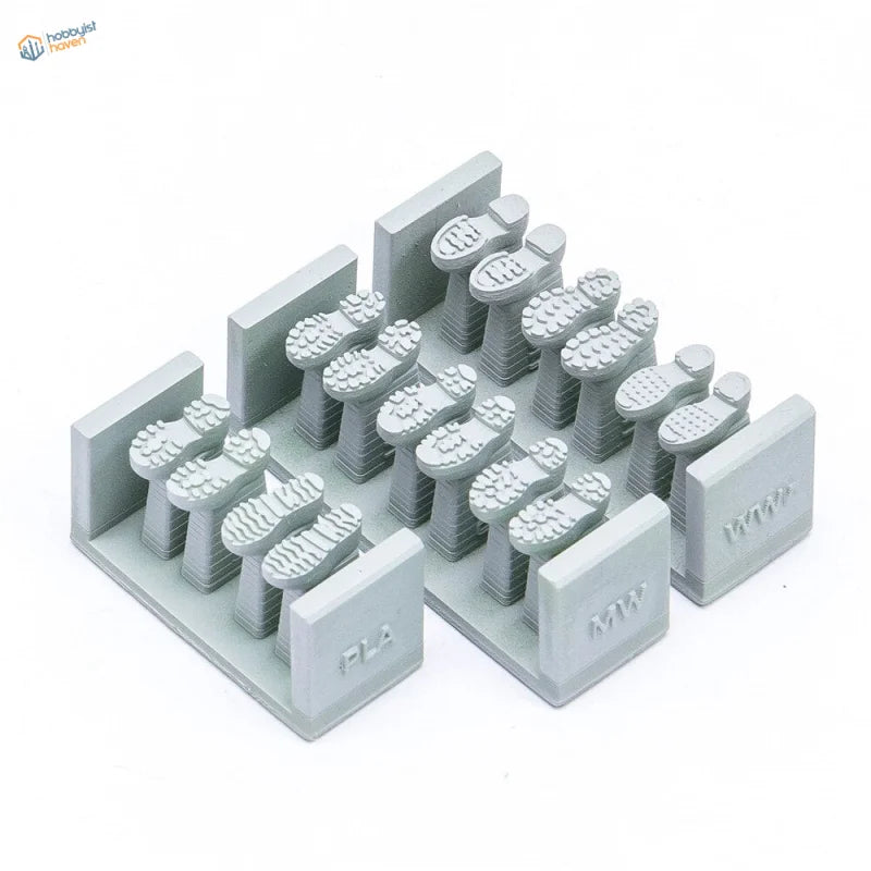 1/35 3D-printed shoeprint tools with gray plastic WWII armies sole molds in grid