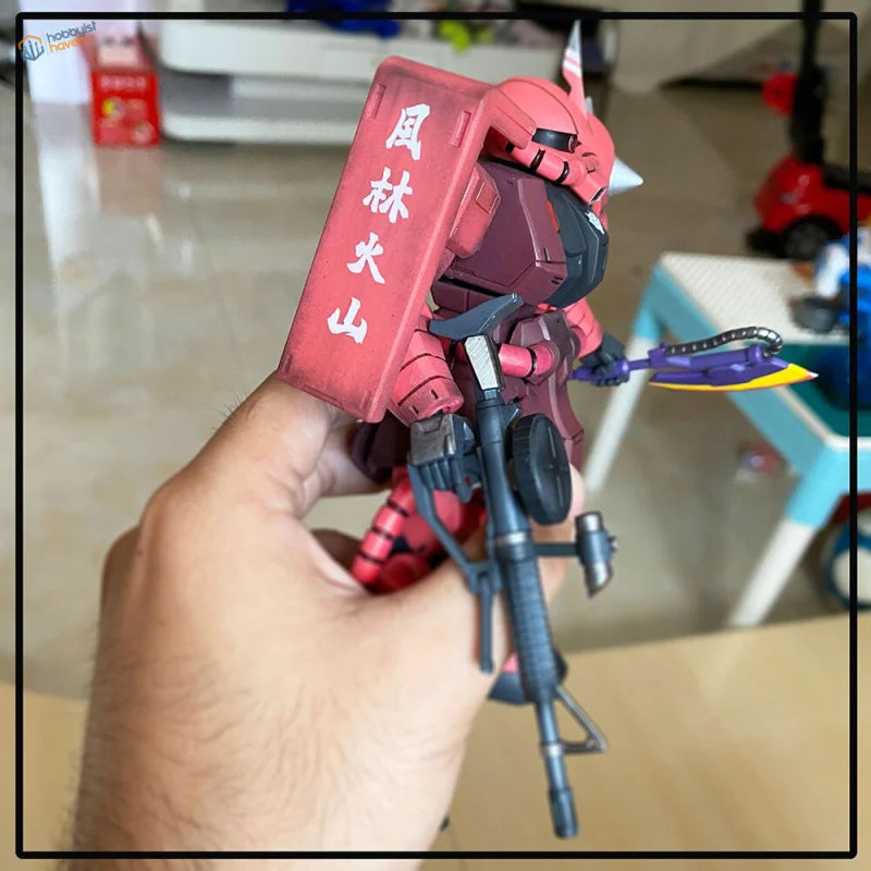 1/35 Chinese character stencil for Gundam: red black figure with rifle, white kanji on shoulder