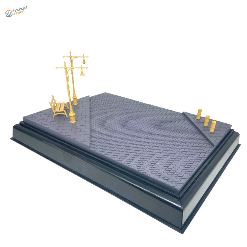 1/35 scale modeling street diorama base with gold lamppost and bench