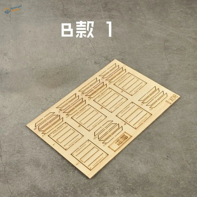 1/35 wooden crates with laser-cut slots and numbered markings for scale modeling