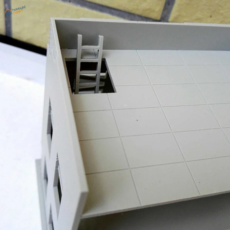 Gray plastic model ladder in 1/72 plastic modern building model kit