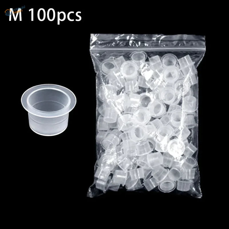 Size M disposable paint mixing cup from the 100-pack