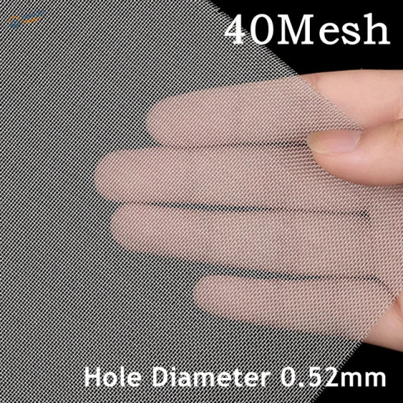 304 stainless steel mesh, 40 mesh with 0.52 mm holes, held in fingers