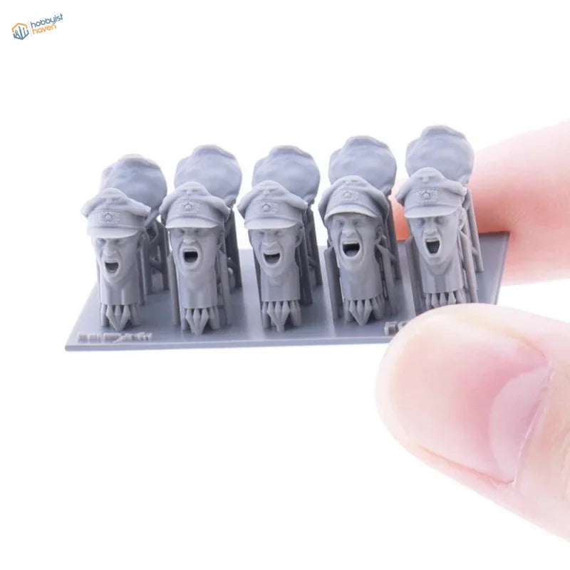 10pcs 3D-printed 1/35 scale modeling tools: gray shouting soldier heads on base