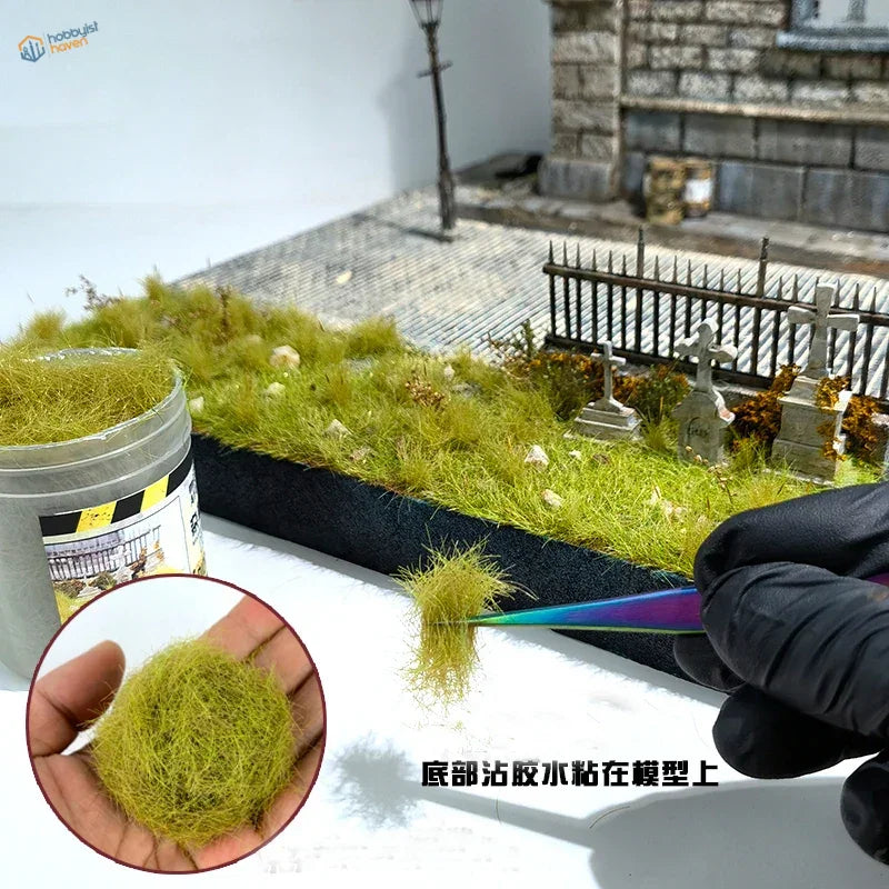 Green 10-13mm long static grass for miniature dioramas, 125ml bottle