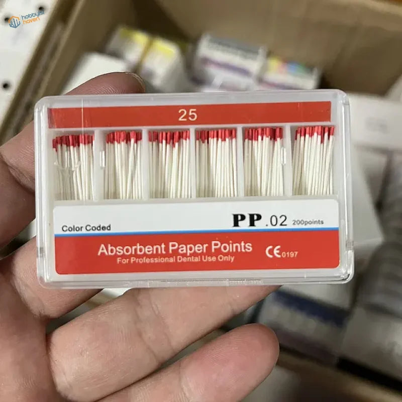 Clear 25 color-coded absorbent paper points in plastic case, 0.02 taper