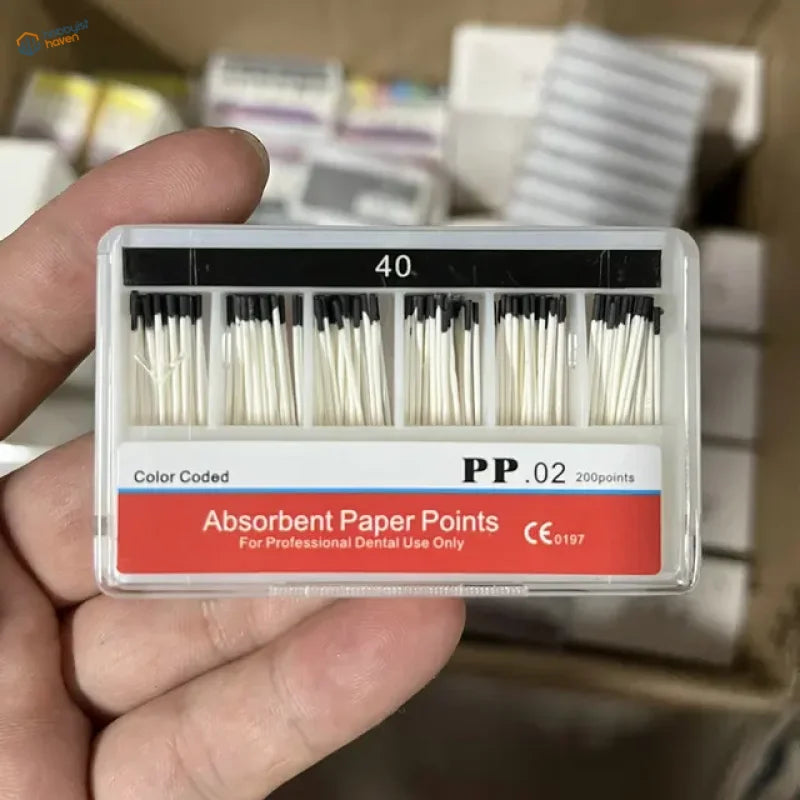 200pcs 0.02 taper absorbent paper points in clear container labeled pp.02