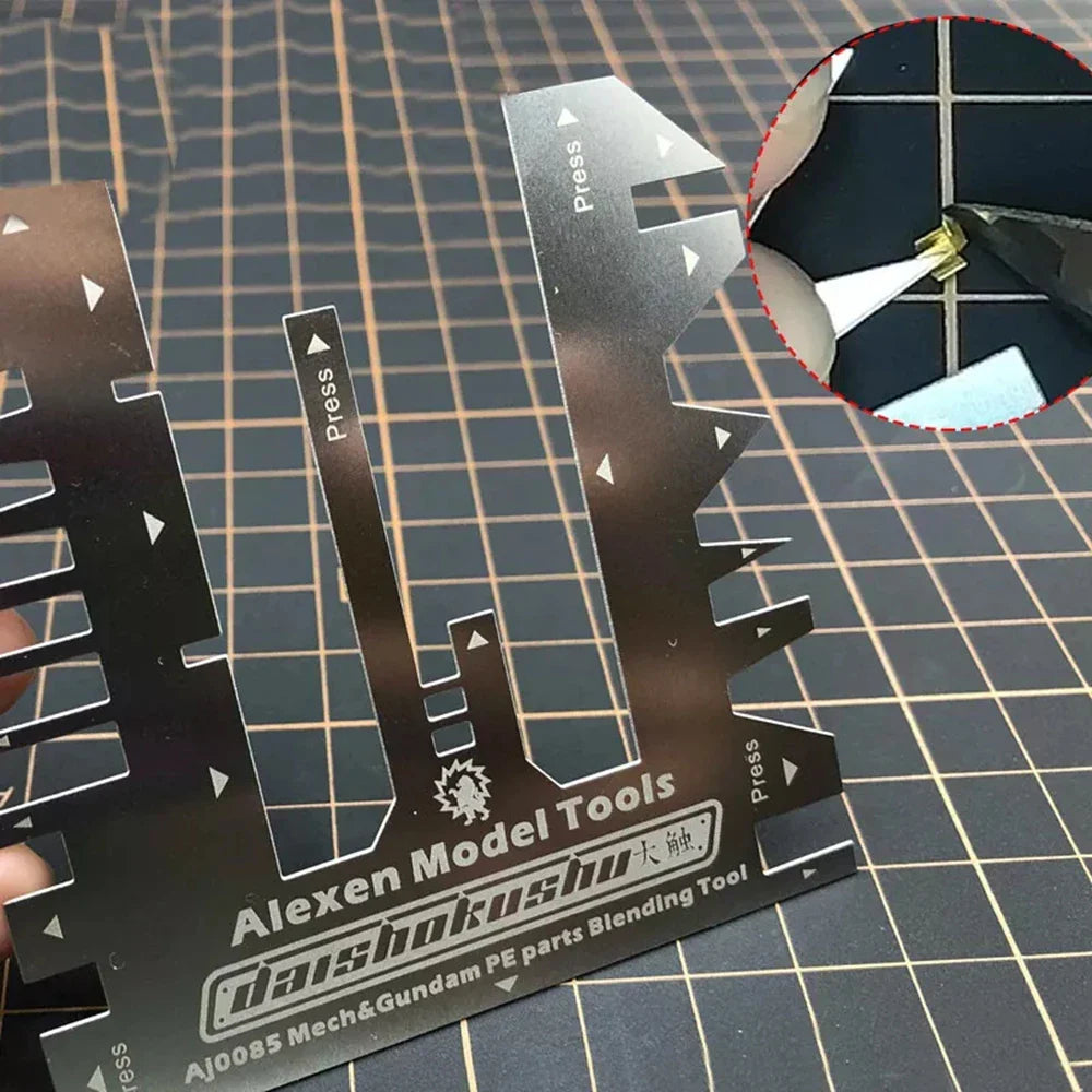 Photo etch bending tool with auxiliary ruler for Gundam kits