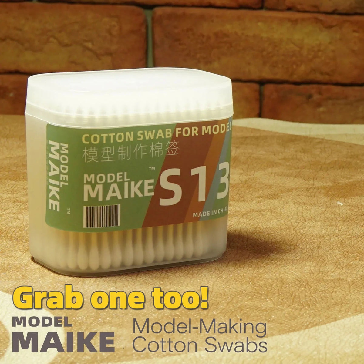 Closed clear box of MAIKE S13 cotton swabs for model making