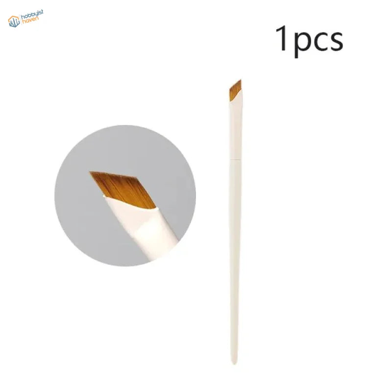White angled liner brush with brown bristles