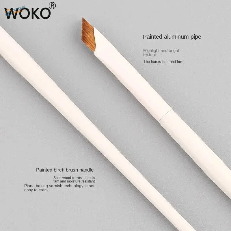 Angled liner brush with white birch handle, aluminum pipe, wooden tip