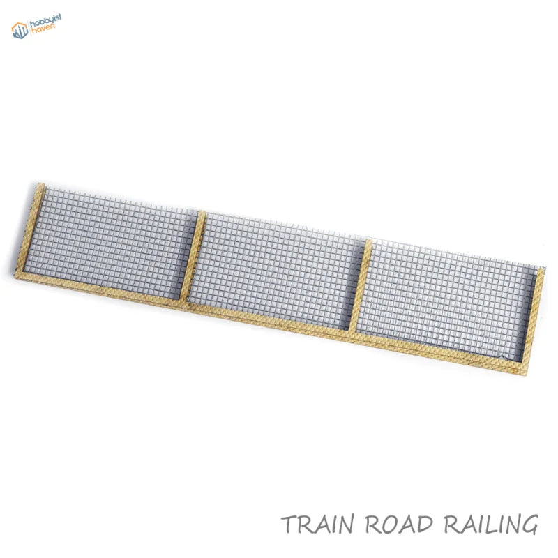 HO 1:87 scale railroad train fence with gold-framed silver mesh railing