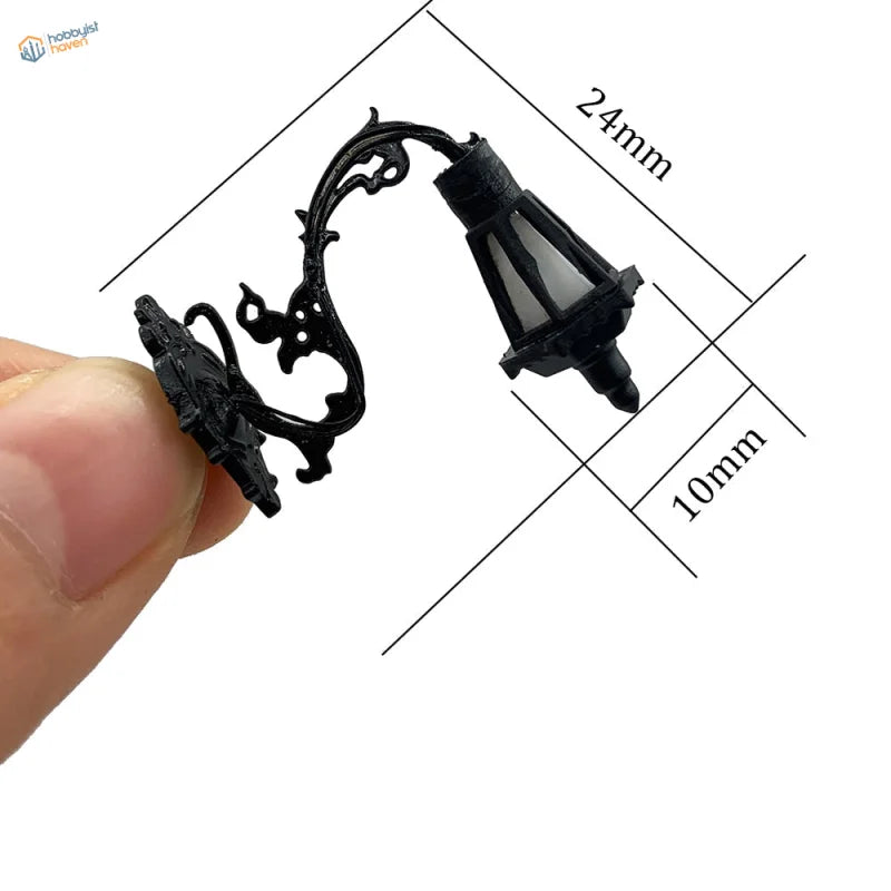 HO scale lamp with black ornate lantern for train railroad scenery
