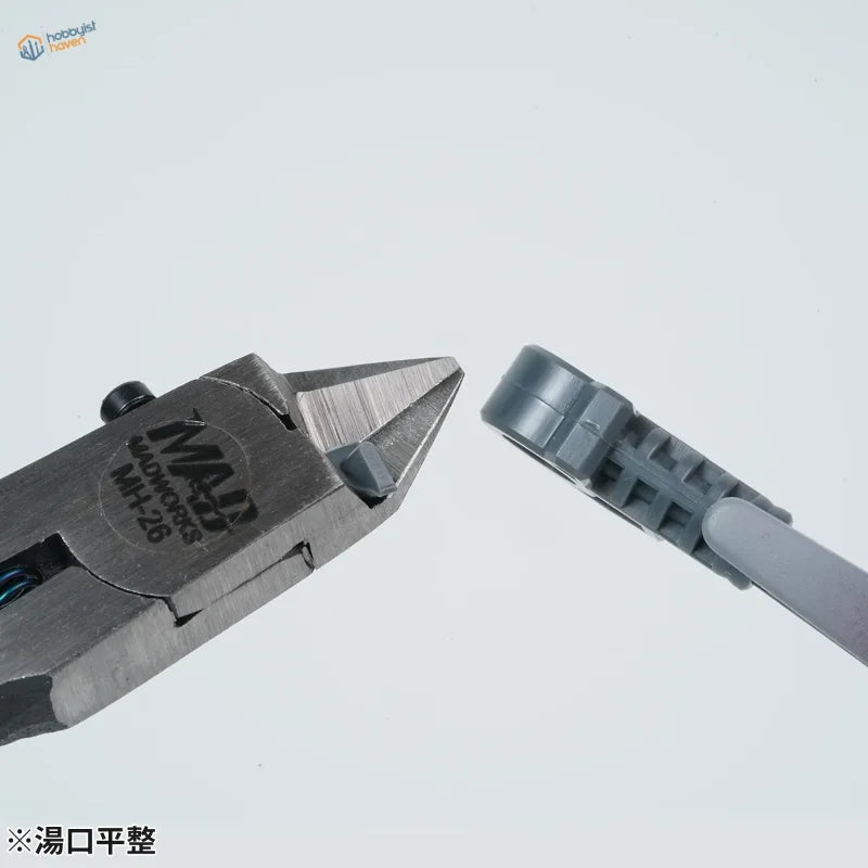 Madworks left-handed hobby nipper with silver cutters and gray clip