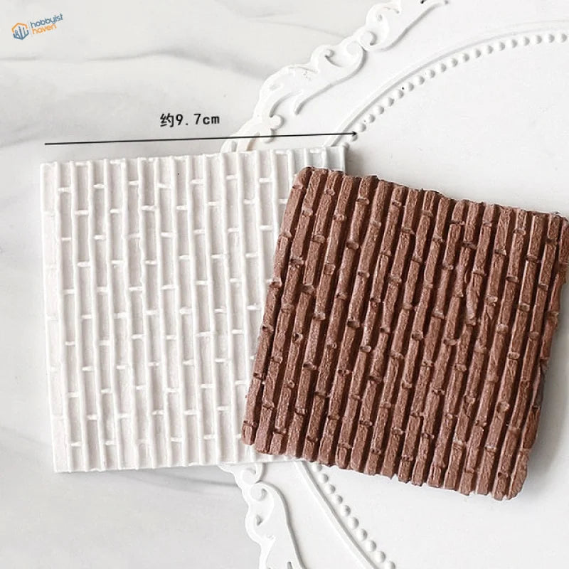 White and brown woven silicone molds for scale modeling, 9.7 cm tiles