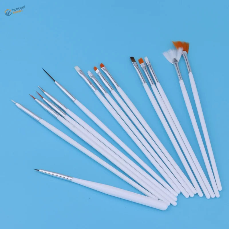 Set of 15 special shape brushes with white handles for scale modeling