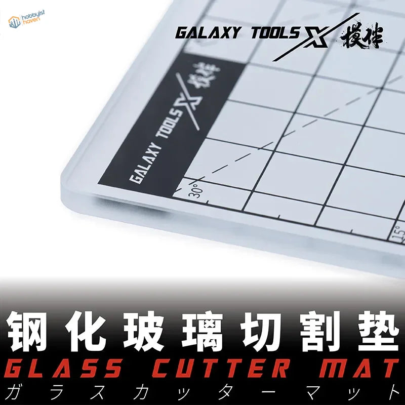 Tempered glass cutting mat with clear grid for precise cuts