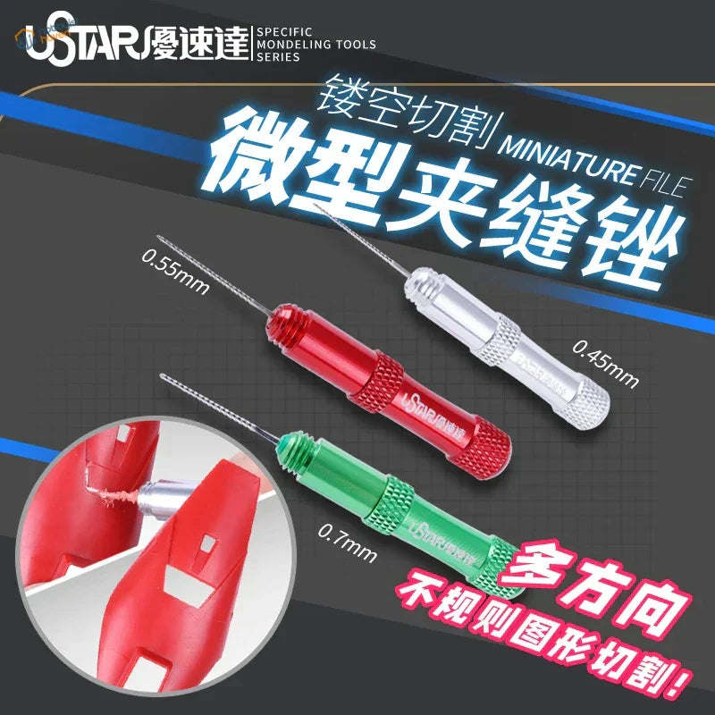 UStar carving wire saw with red, green, silver mini tools and textured grips