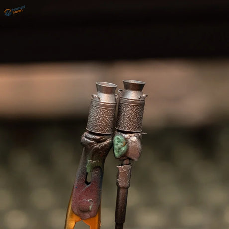 1/35 3D printed model milk cans with hammered finish and handles
