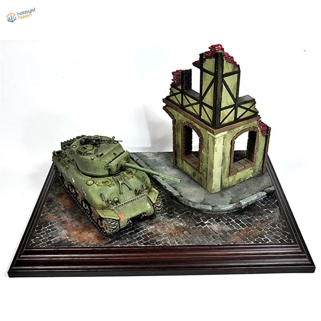 1/35 corner ambush scene: olive green tank by ruined building diorama