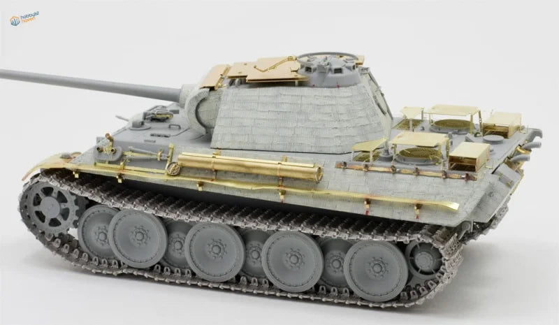 1/35 Photoetched Panther Ausf G Anti Air Armor with extra armor plates, gray and gold model tank