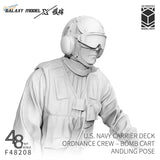 Figura del personale di coperta della portaerei della Marina degli Stati Uniti in scala 1/48
