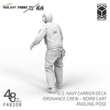 Figura del personale di coperta della portaerei della Marina degli Stati Uniti in scala 1/48