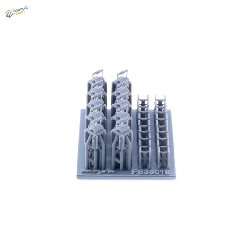 30pcs 3D-printed 1/35 German field lantern with gray plastic crane kit