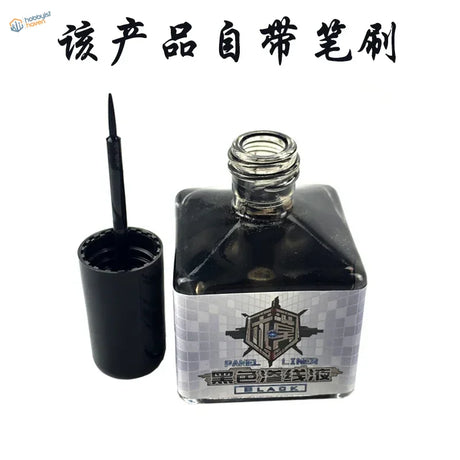 45ml metallic panel liners black liquid eyeliner in clear glass bottle