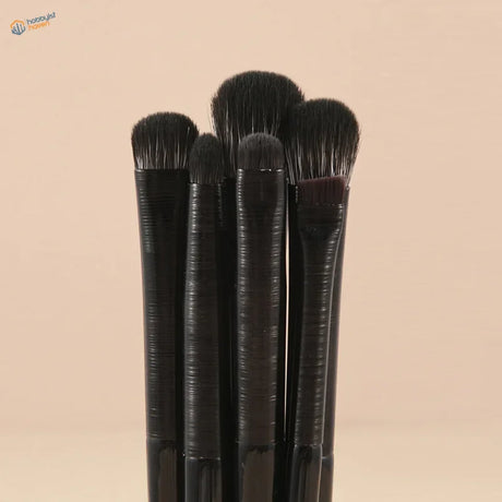 6pcs synthetic dry brushing brushes with black bristles and textured handles