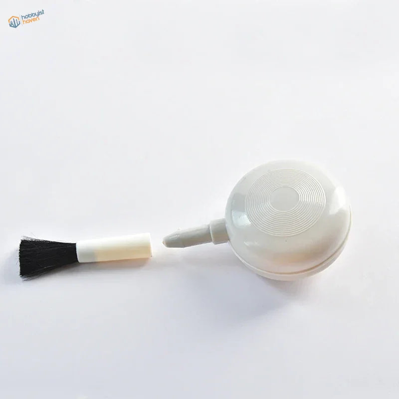 White air dust blower with black soft brush for scale models cleaning