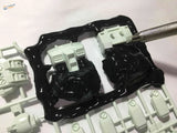 Painting white model kit parts black with glossy paint using camouflage masking putty