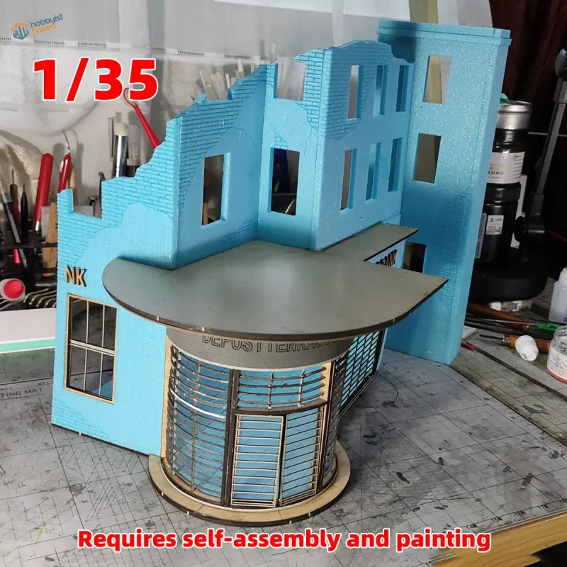 Cormake 1/35 Ruined German Bank Diorama Kit