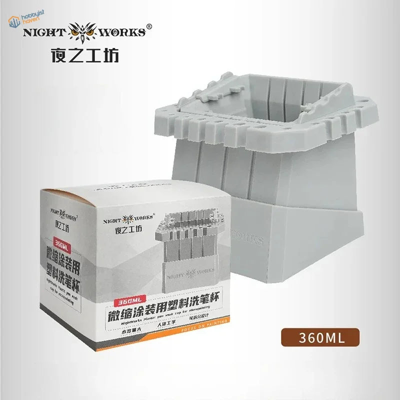 Nightworks gray plastic brush washing cup with multi-tiered ridges