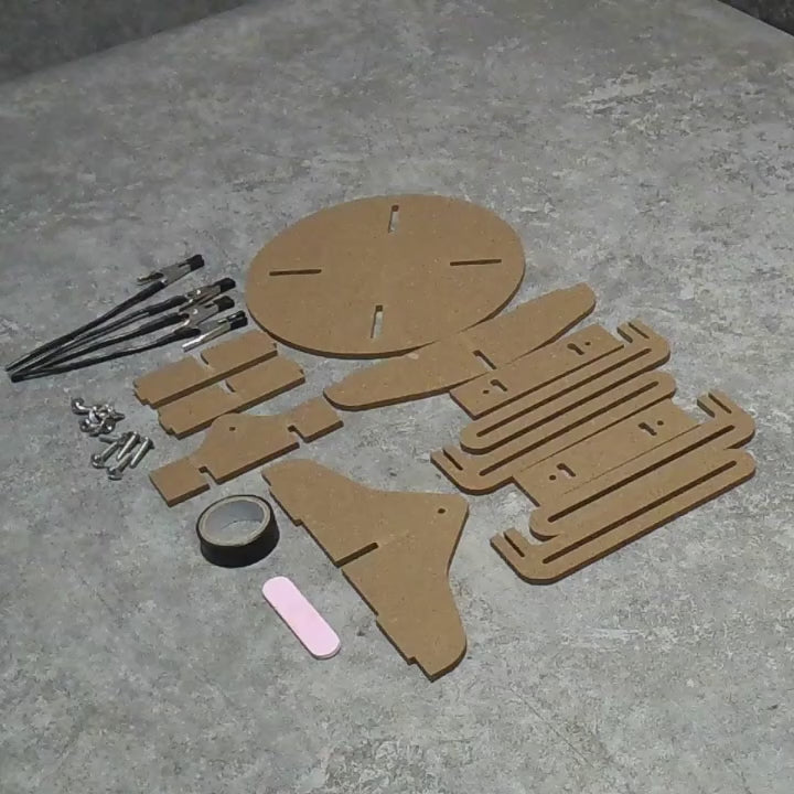 Supporto Regolabile per Assemblaggio e Pittura di Modelli