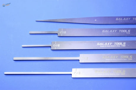 Ultra-fine stainless steel files with T05 precision screwdrivers